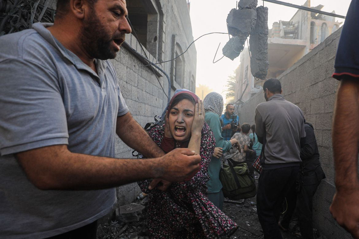 Nine Civilians Killed in Israeli Attack on Central Gaza House