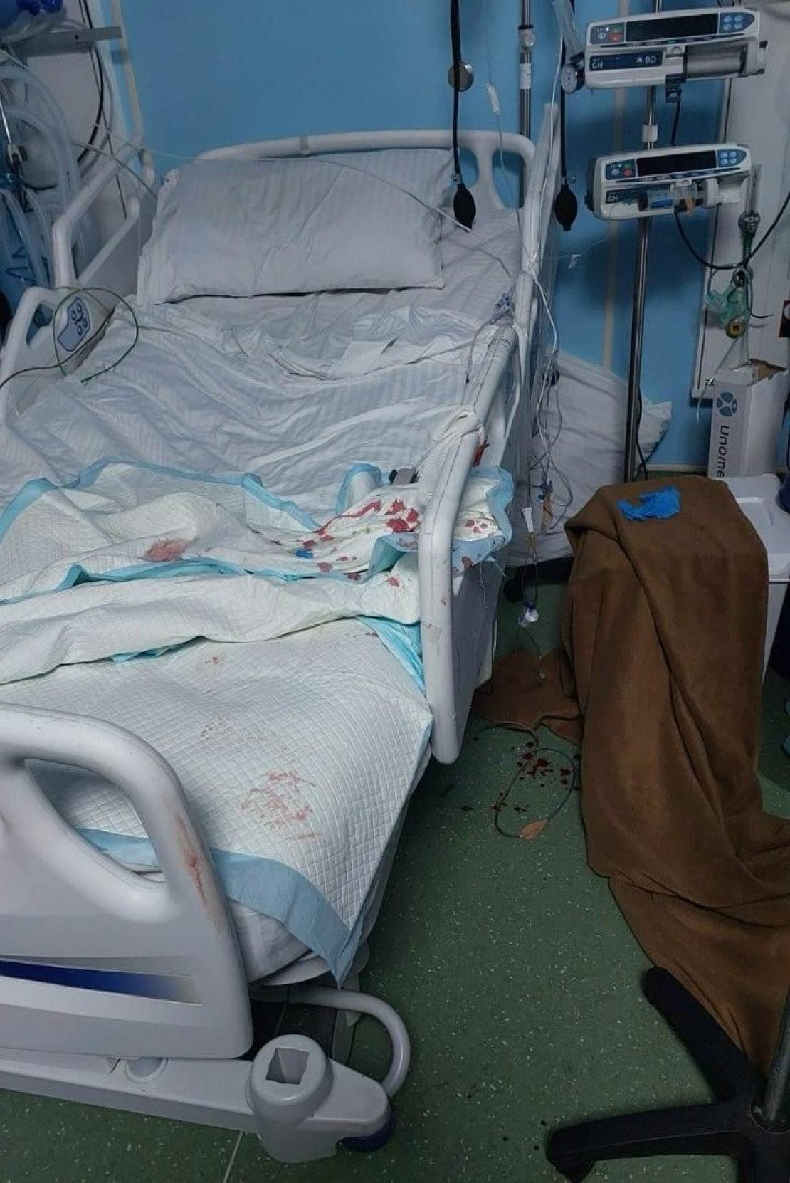 Israeli Forces Raid Nablus Hospital, Kidnap Wounded Palestinian