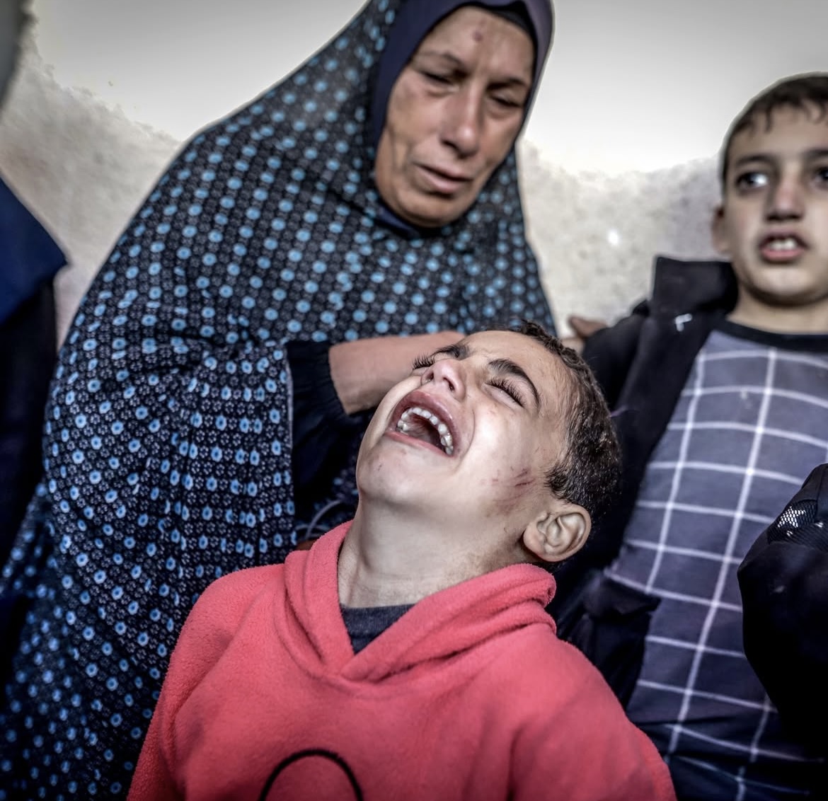 Israeli Airstrikes Pound Gaza After Ceasefire Announcement, Killing 117 Palestinians