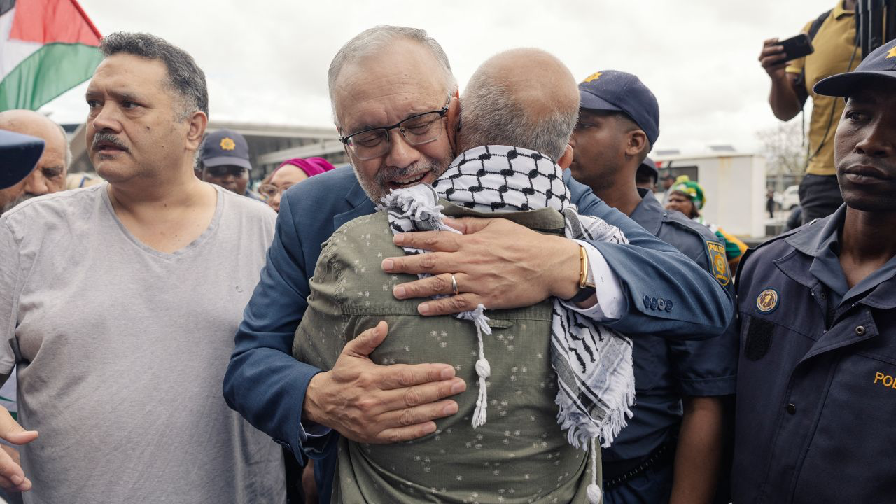 South Africa’s Expelled Ambassador Returns Home to Pro-Palestine Crowds