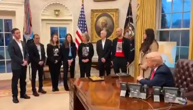 Trump Threatens Hamas with Genocide Amid Reports of Secret US Talks with the Movement