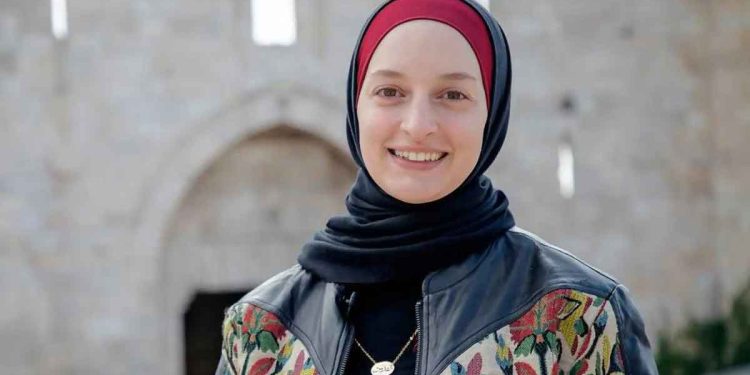 Israeli Forces Arrest Palestinian Journalist Over Social Media Posts