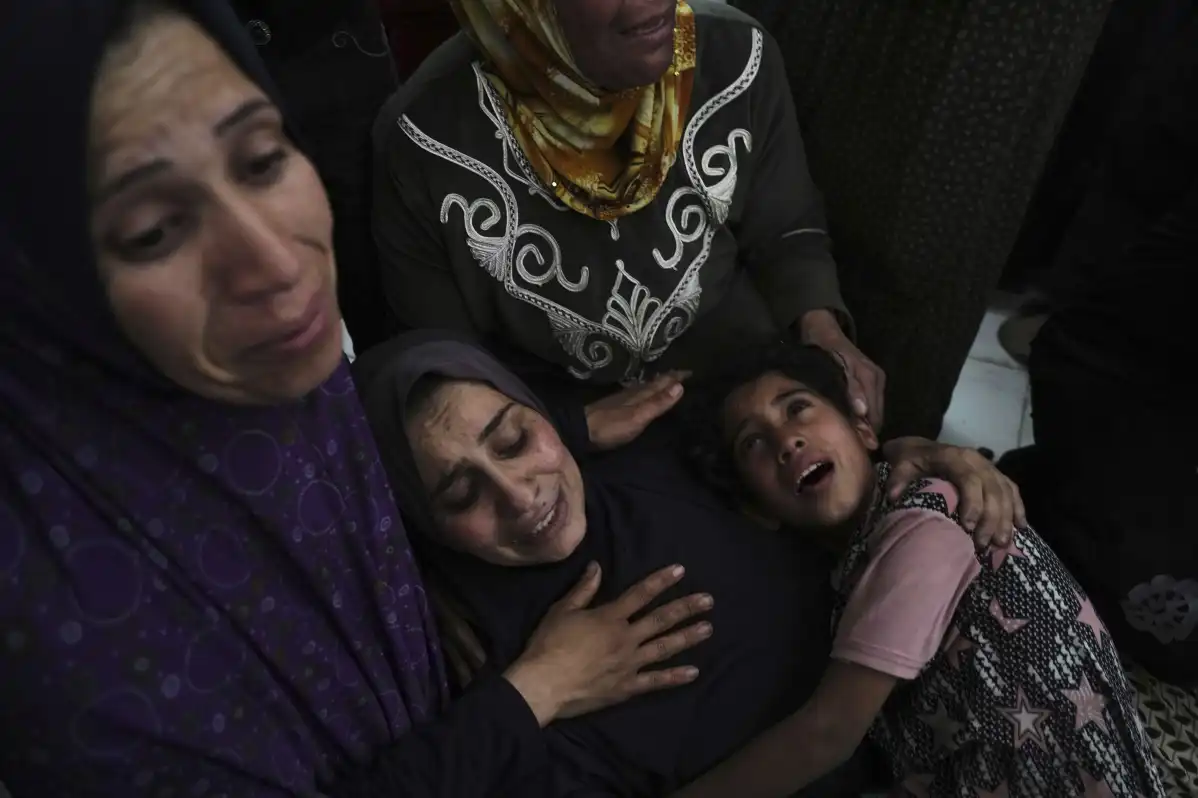 Gaza Death Toll Exceeds 50,600 as Israeli Bombardment Intensifies