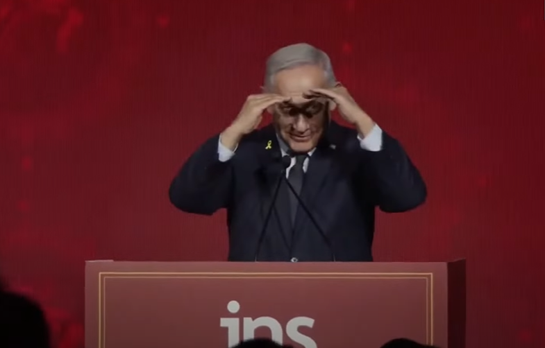 Netanyahu Rejects Palestinian State Idea, Calls it "Folly"