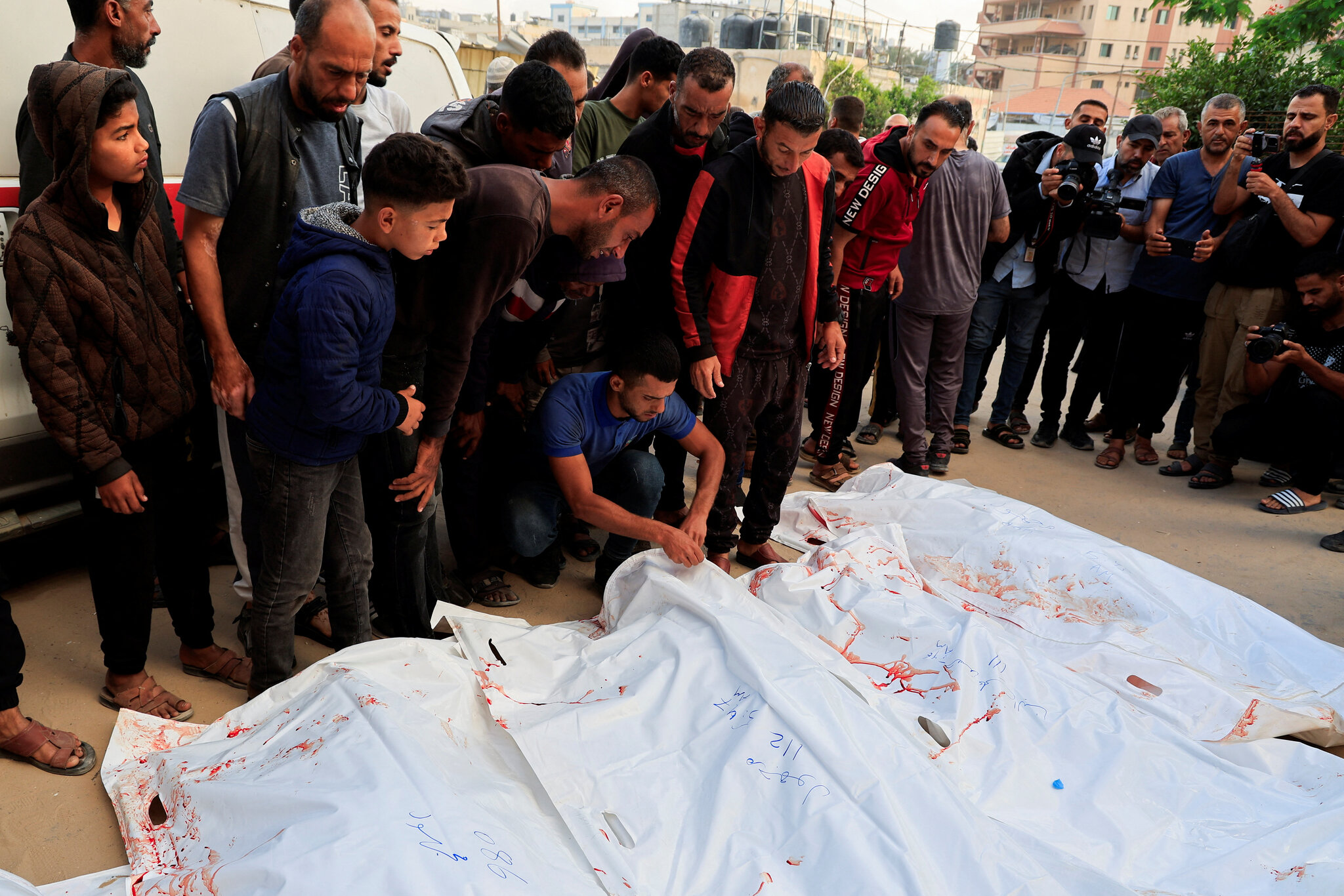 Deadly Israeli Attack: 51 Starving Aid Seekers Killed While Waiting for Food in Gaza