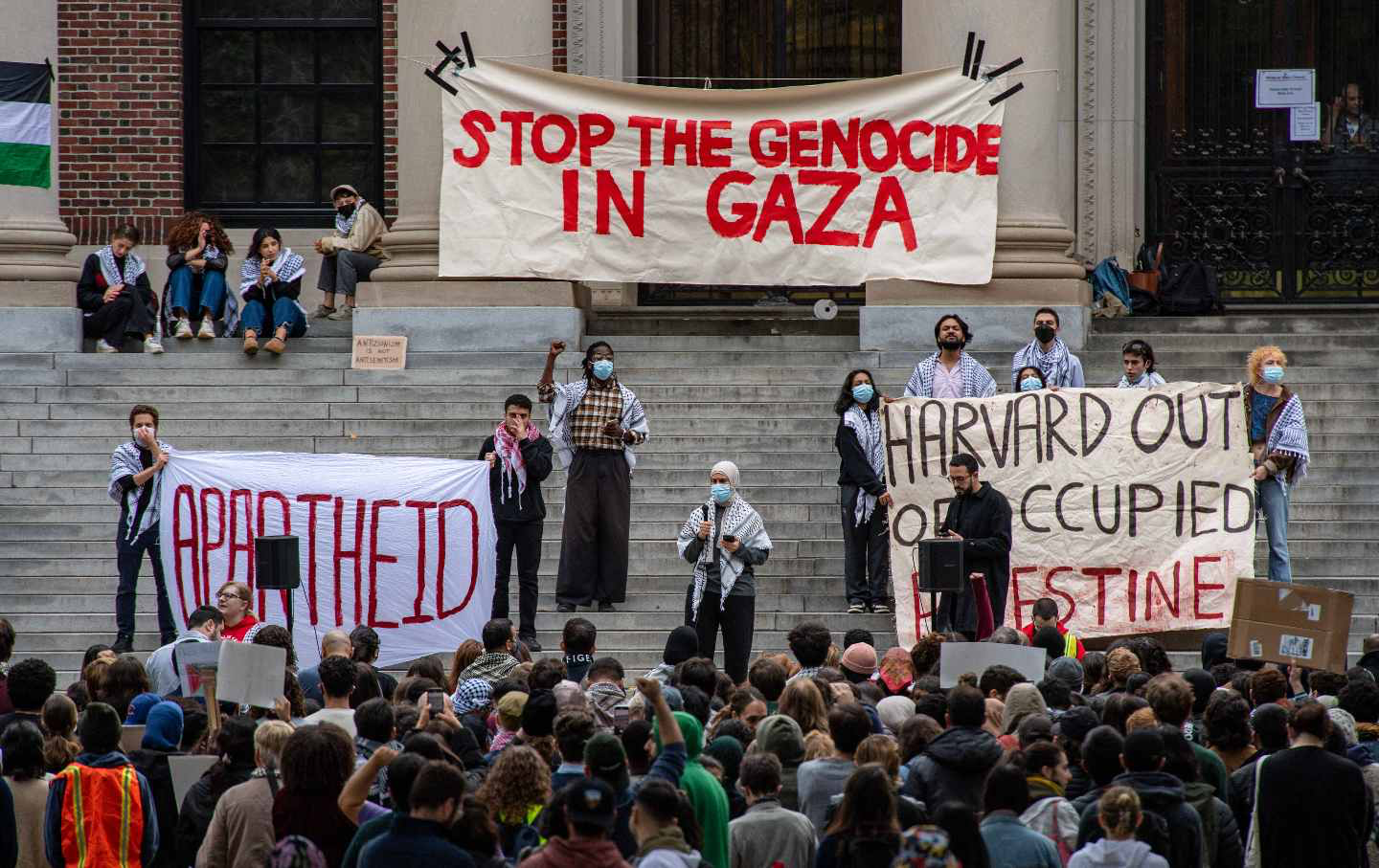 Trump Threatens to Pull Harvard Funding over Anti-Genocide Protests