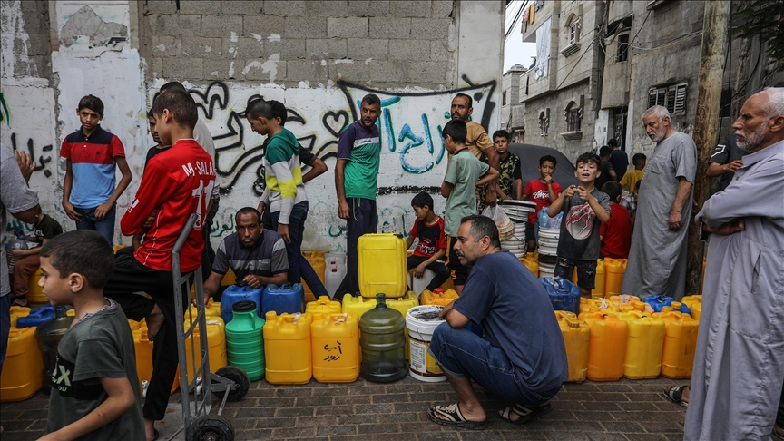 Israeli Strike Kills 10, Mostly Children, as People Queued for Drinking Water