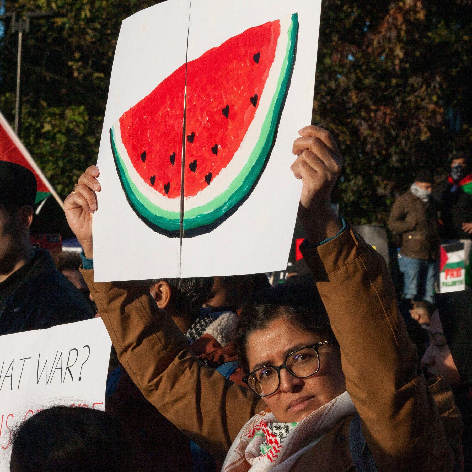 Watermelons and Keffiyehs: German Holocaust Memorial Institute Labels Pro-Palestine Slogans as ‘Anti-Semitic’