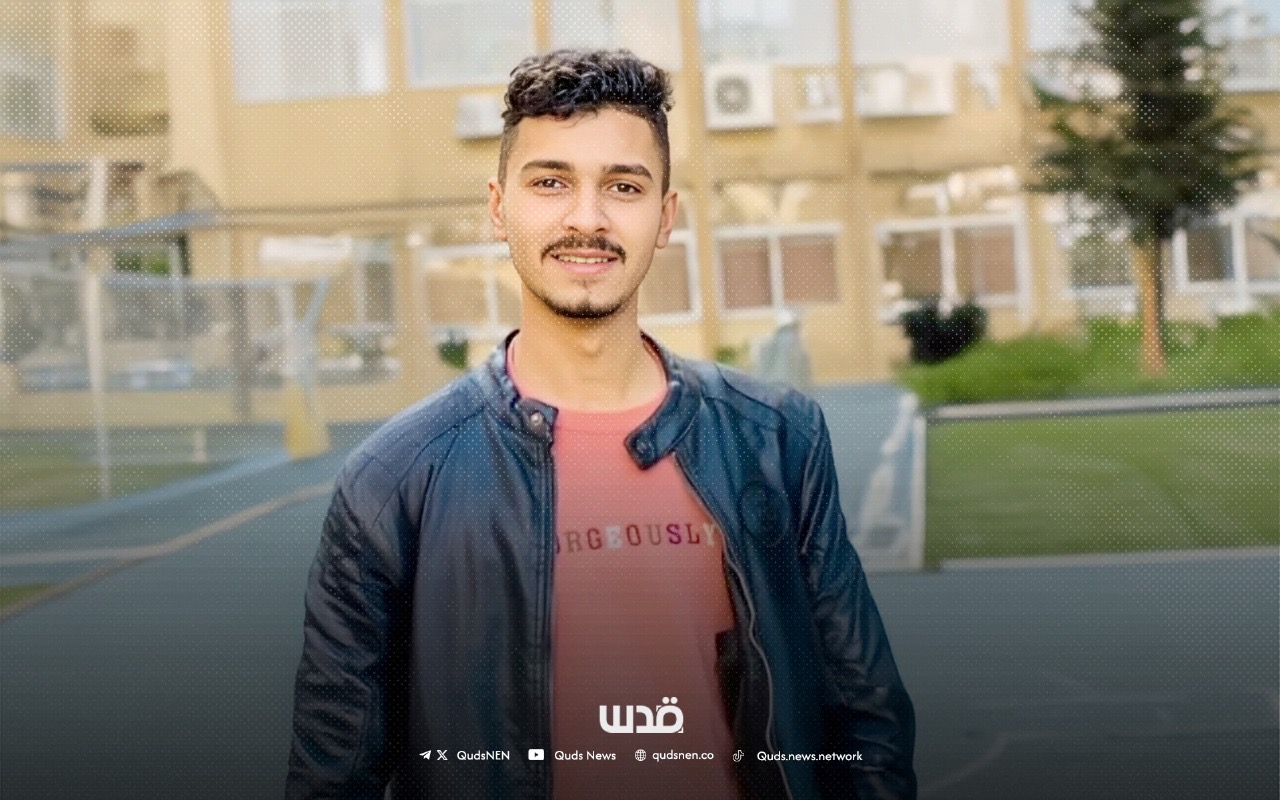 A Plate of Shawarma, and Then the Sky Fell