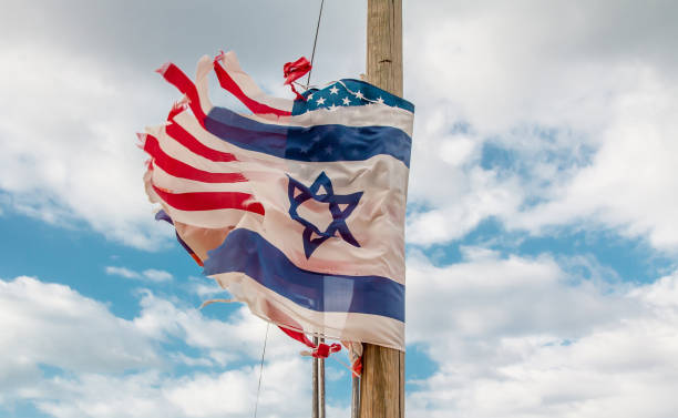 US Judge Rules Burning Israeli Flag as ‘Racial Hate,’ Making It the Only National Flag Americans Cannot Burn