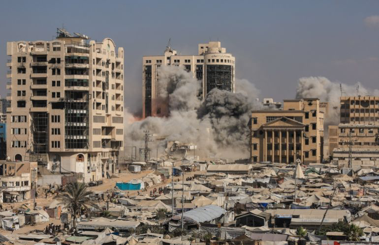 Israel Threatens Gaza City Residents: Flee to the South or Risk Being Killed