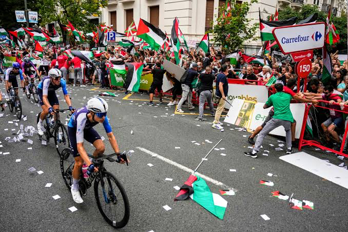 Israeli Team Excluded From Italian Cycling Race Due to Fears of Gaza Genocide Protests
