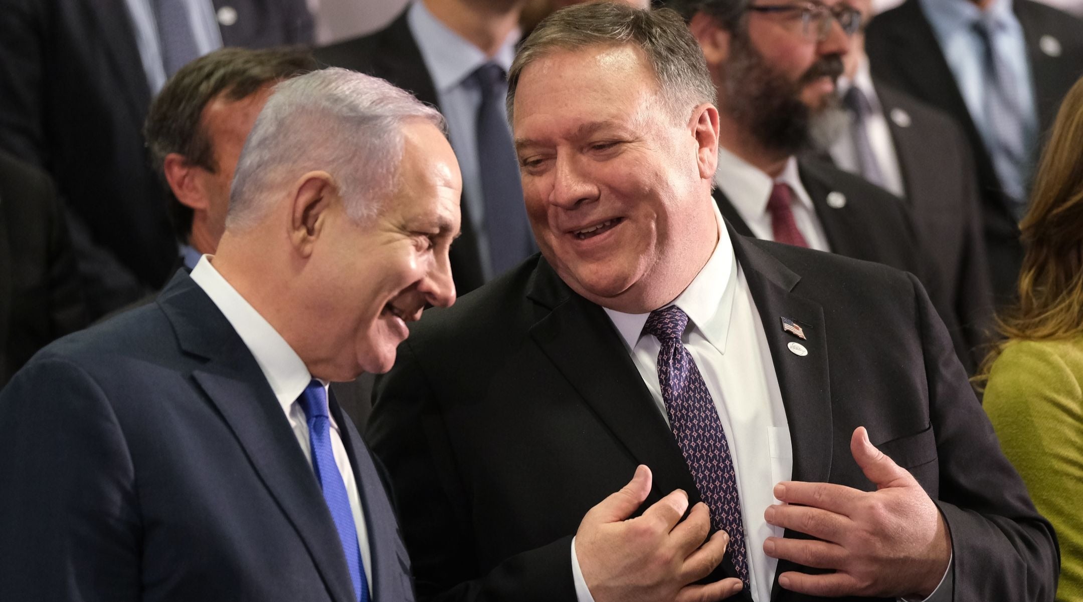 Mike Pompeo Says "Mossad Agents” Are Marching With Iranian Protesters 