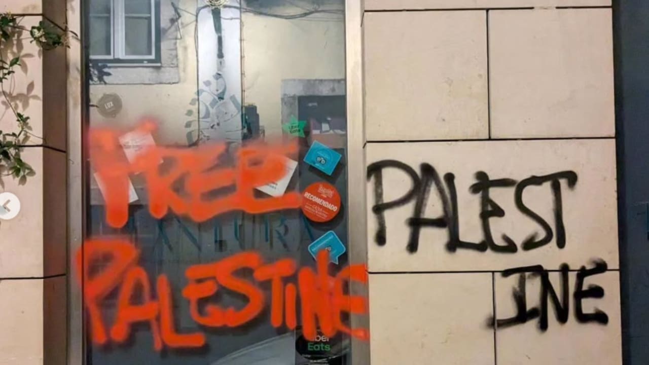 Lisbon: Israeli Restaurant Serving Stolen Palestinian Dishes and Named After Massacre to Close After Pro-Palestine Campaign