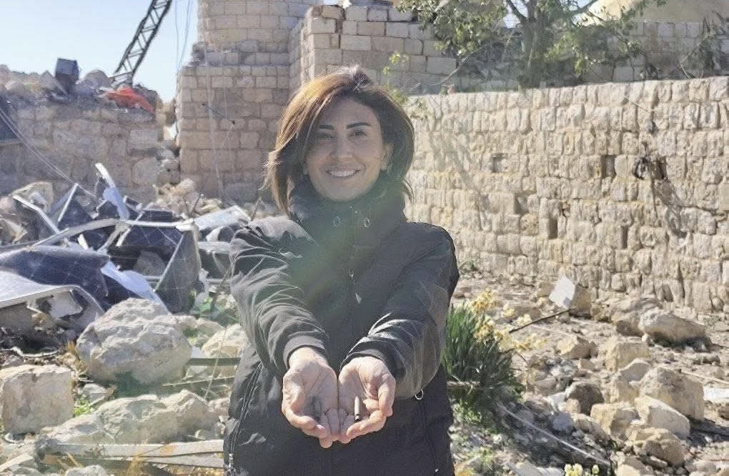 Israel Kills Journalist Amal Khalil in South Lebanon as Rescue Teams Recover Her Body from Rubble