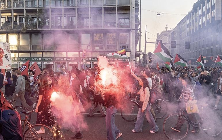  Thousands Protest Across Italy Against Israel’s Attack on Gaza-Bound Global Sumud Flotilla Amid Calls for Worldwide Mobilization