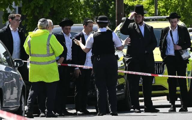 London Golders Green Attack: Media Overlooks Muslim Victim and Focuses on Jewish Victims, Stirring Outrage