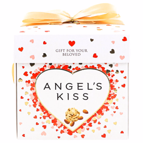 Цукерки Любімов Angel's kiss молочні з мигдалем 140г