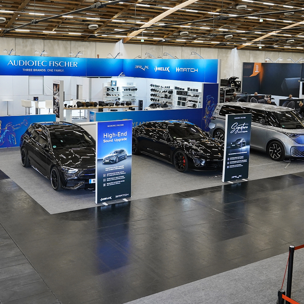 Autos-Messestand.jpg