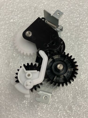 Paper delivery drive assembly