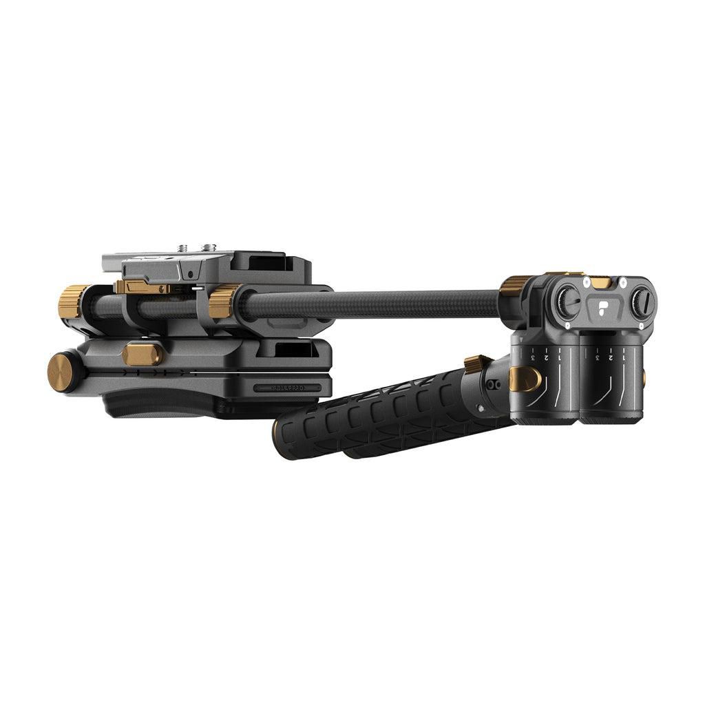 Pivot Shoulder Rig Camera Rig 