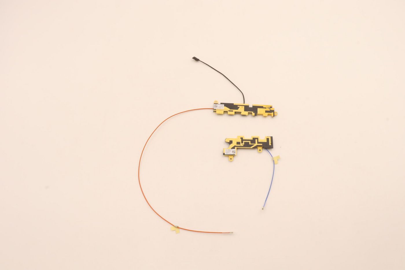 WWAN antenna accessory kit 