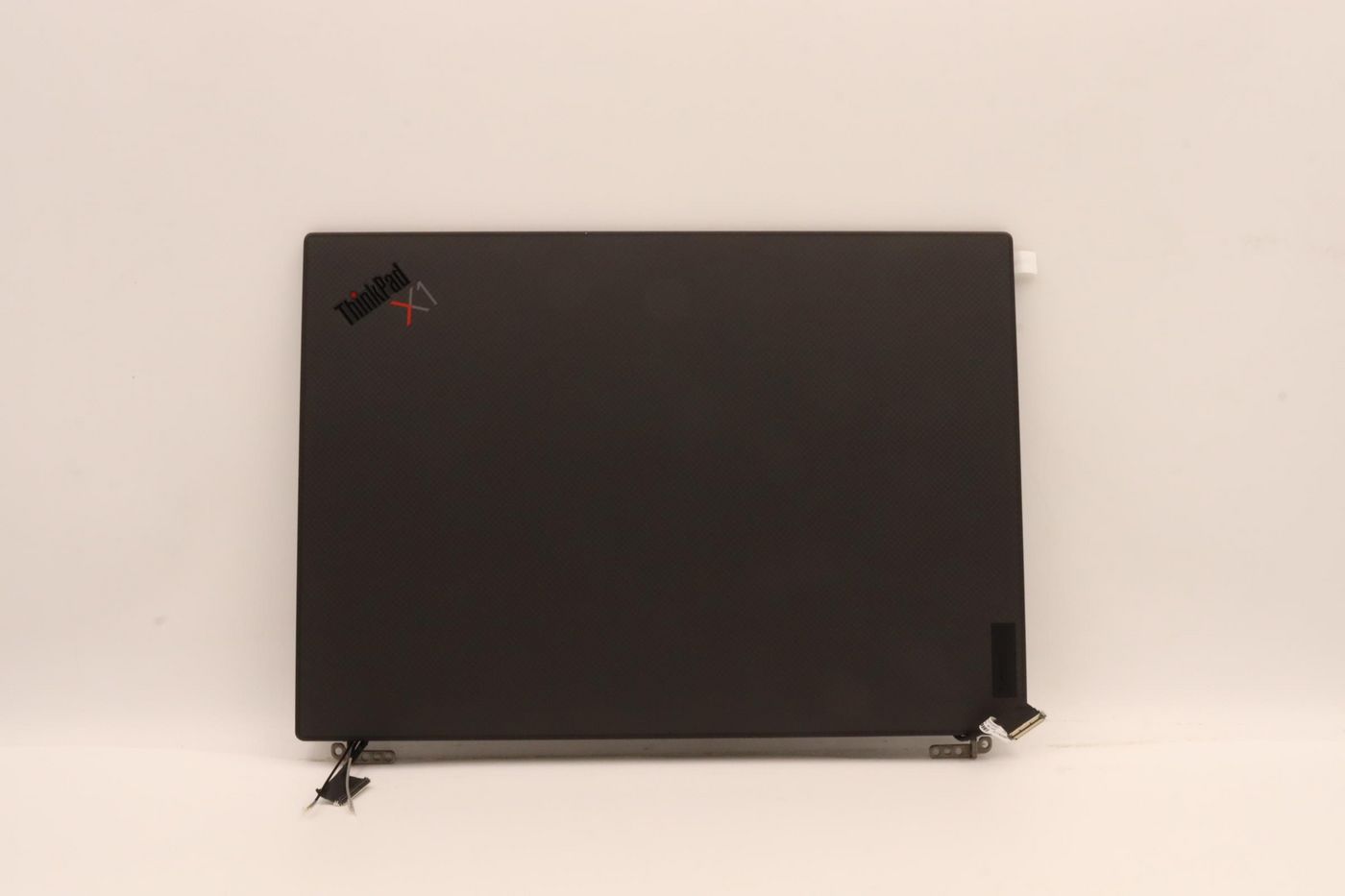 14-inch WUXGA touchscreen 