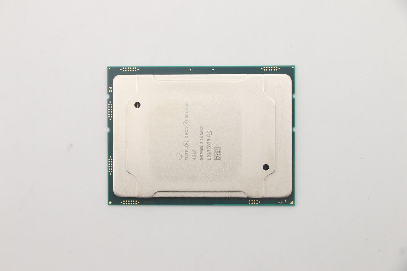 Intel Xeon Silver 4216 