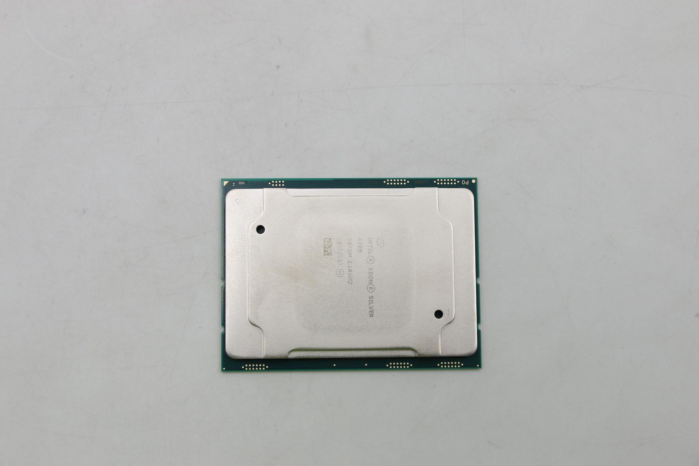 Intel Xeon Silver 4208 