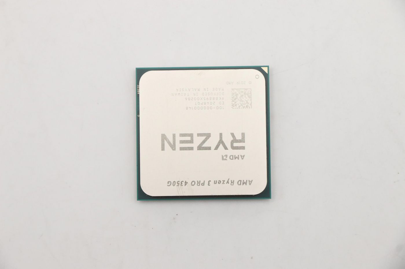 AMD Ryzen 3 PRO 4200G 4-Core 