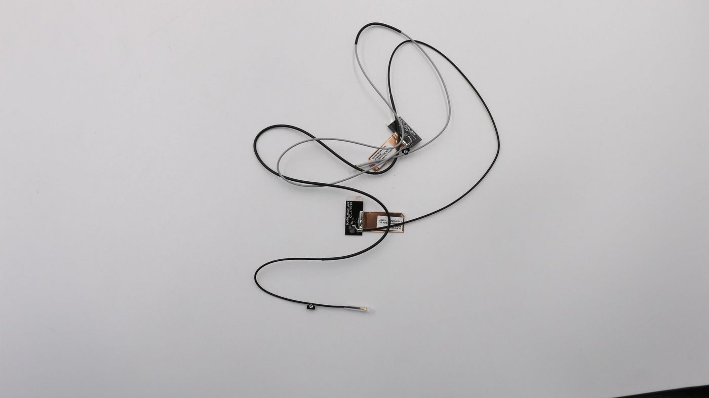 WLAN Main and WiD antenna kit 