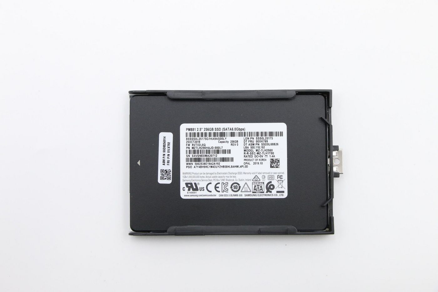 256GB SATA3 2.5" SSD disk 