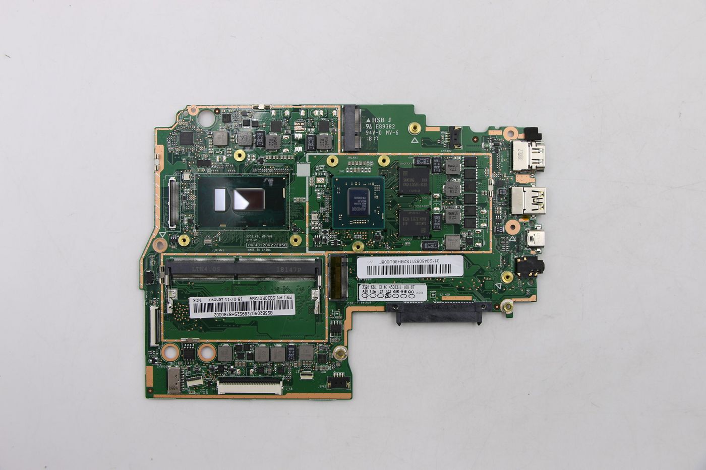 MB 3N81F5 I37020UNOK R540 2G 