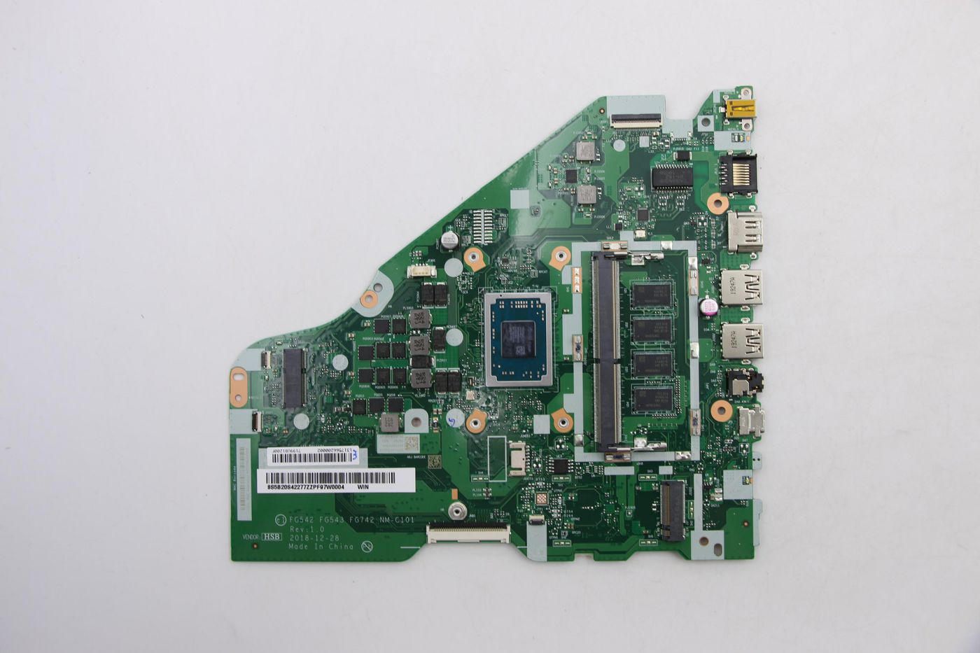 MB L 81LY WINR33200U_UMA_4G