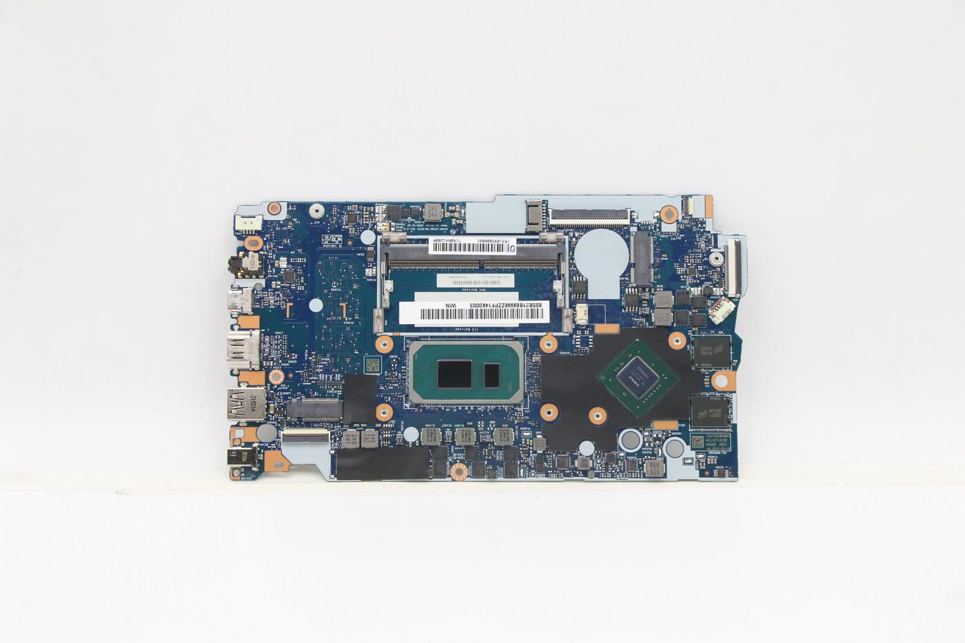 MB L82KA WINI51135G7MX3502G8G