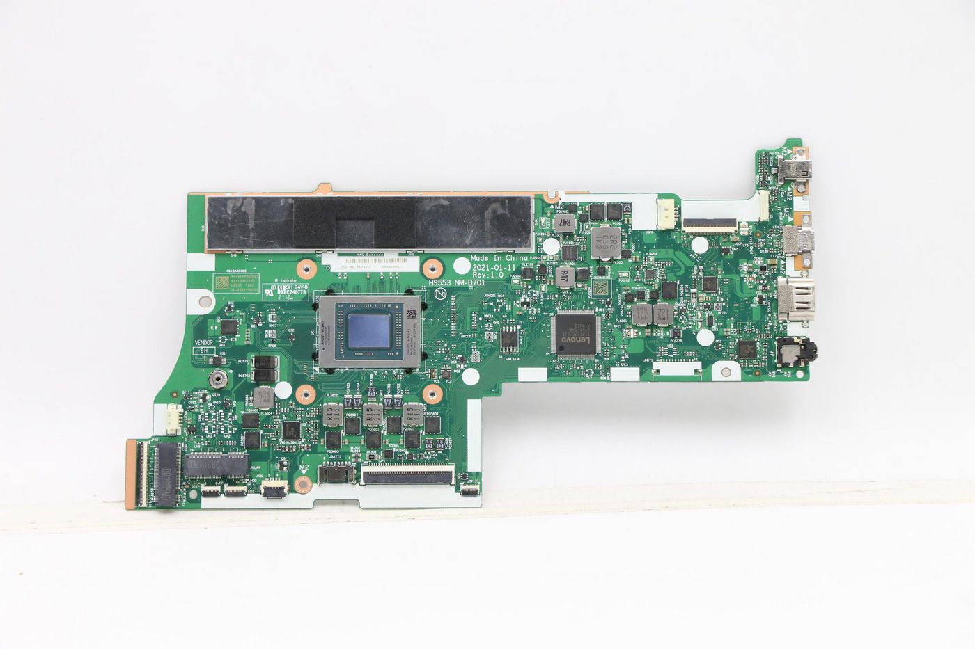 MB L82LNNOK R75700U_UMA_8G