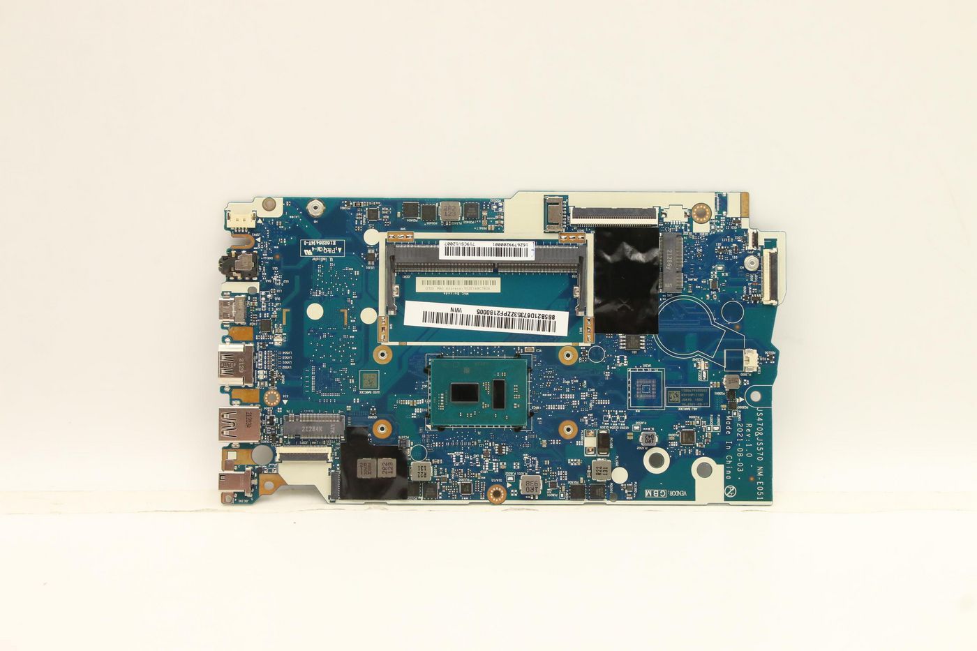 MBL82LVWINN6000_UMA_0G_NONERM