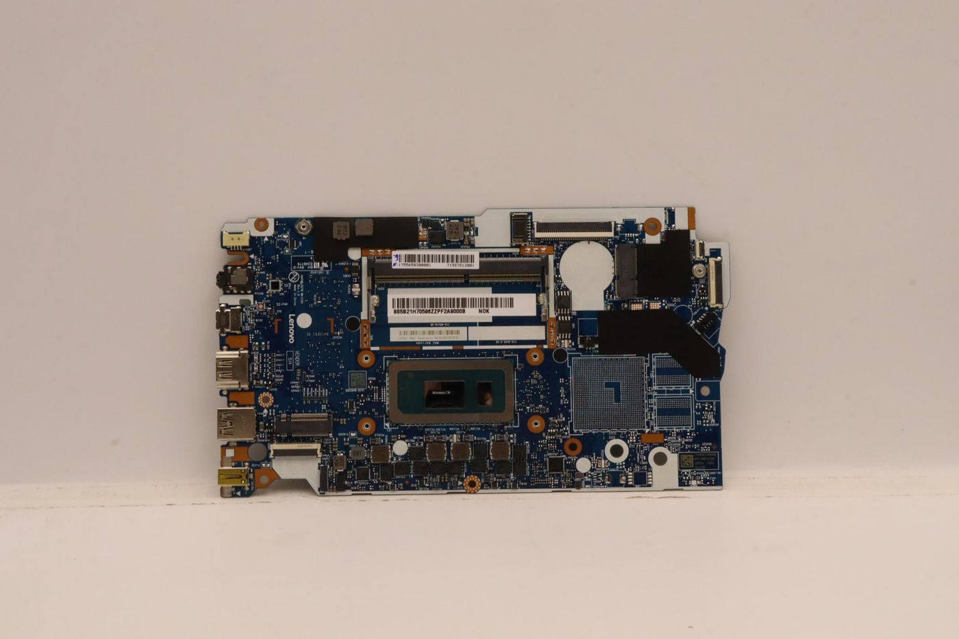Lenovo Systemboard L82QD NOK PENTIUM U15 UMA 8G