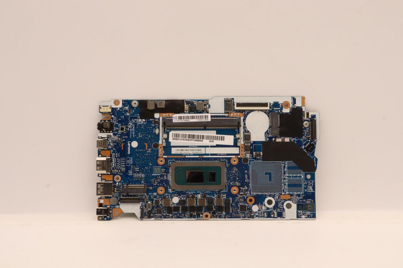 Lenovo Systemboard L82QC NOK COREI3 UMA 8GRM