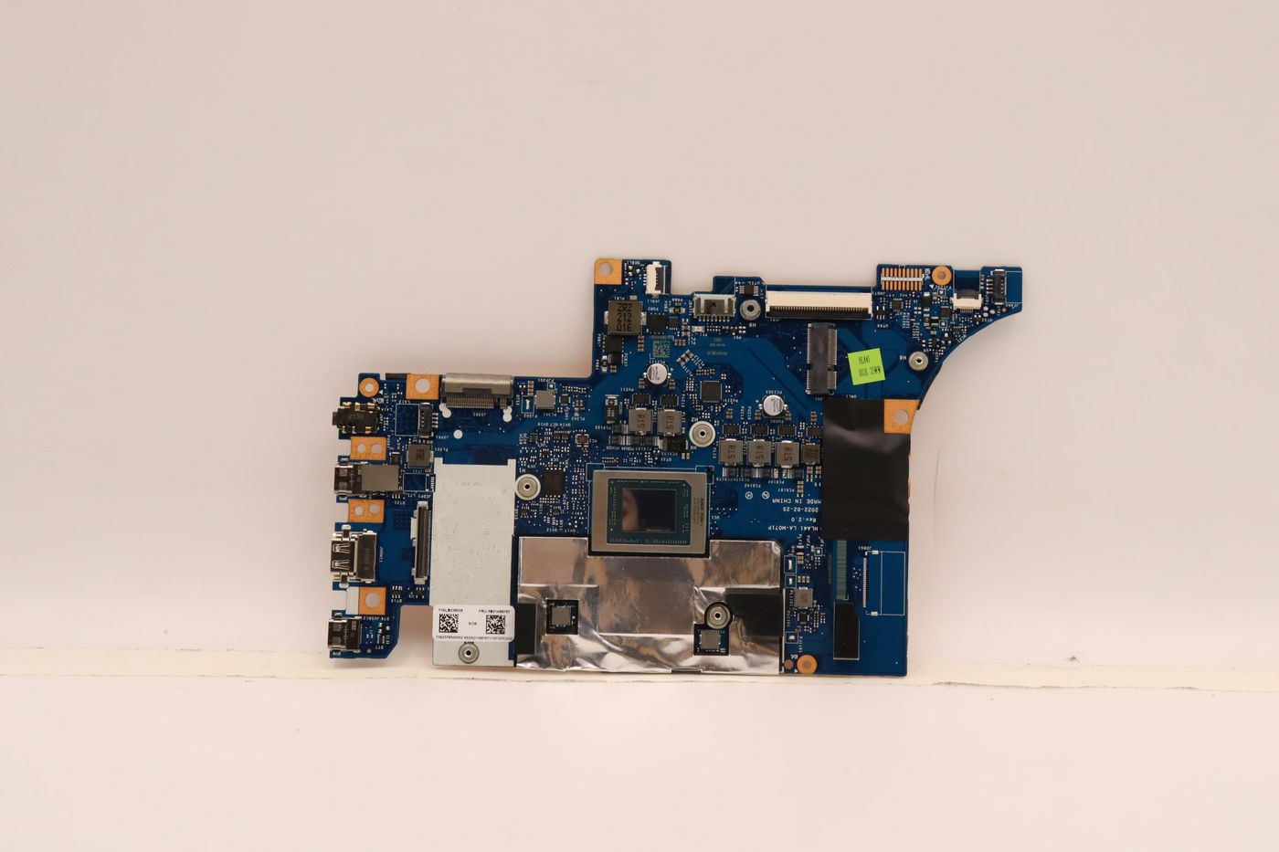 Lenovo Systemboard C82SJ NOK R56600H UMA16G NTRM