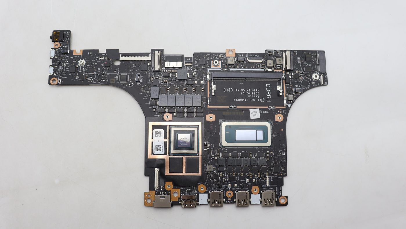 BDPLANAR C82Y3 