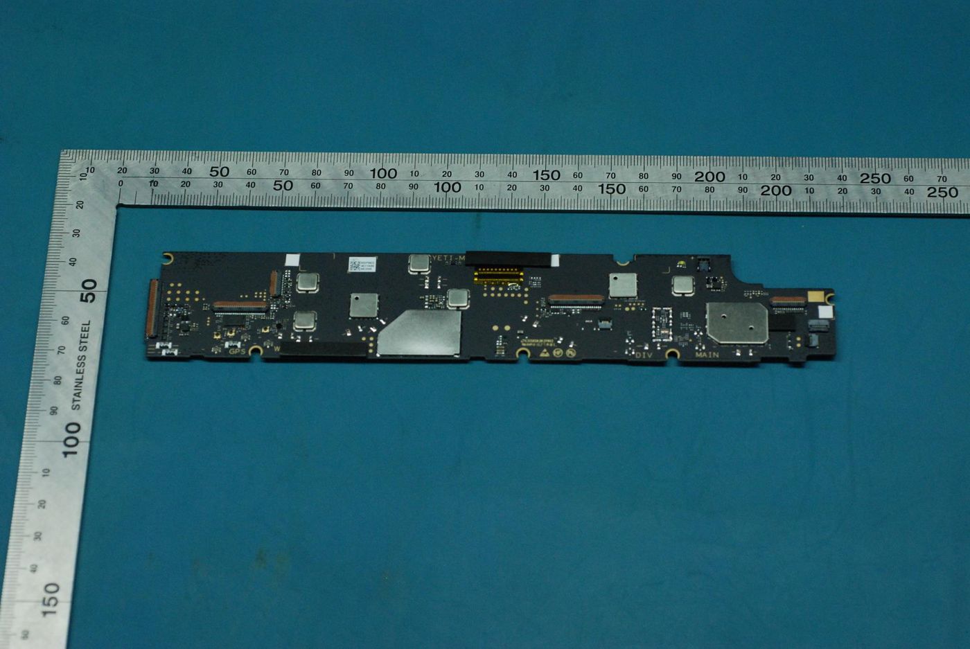YB1-X90F ROW MB