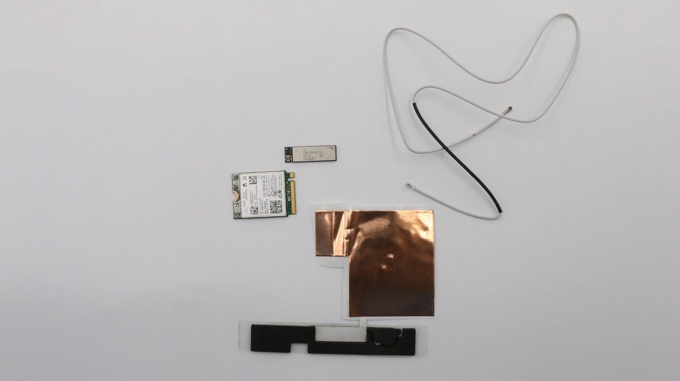 WiGig antenna cable for 