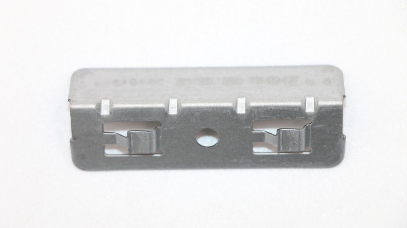Lenovo Cover Bracket Powersupply