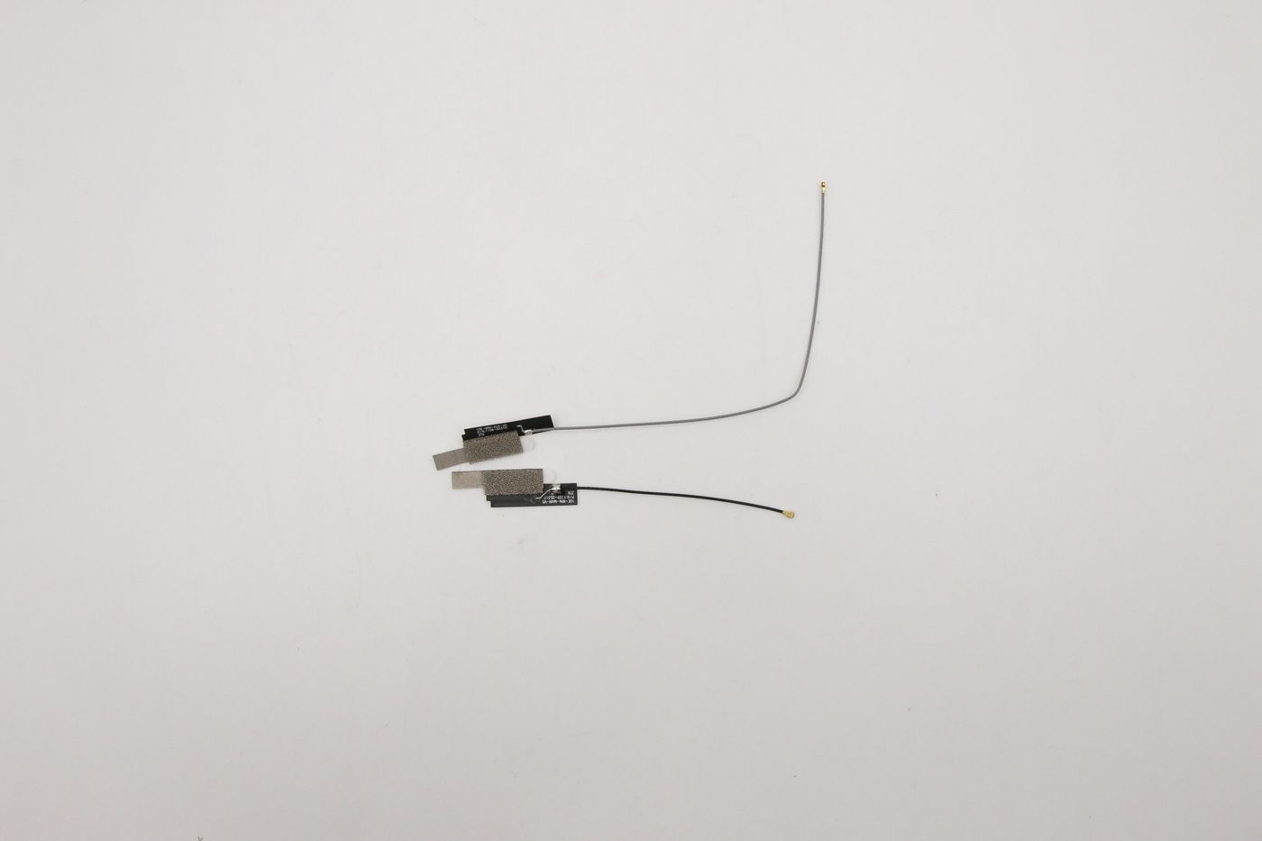 main and sub antenna 
