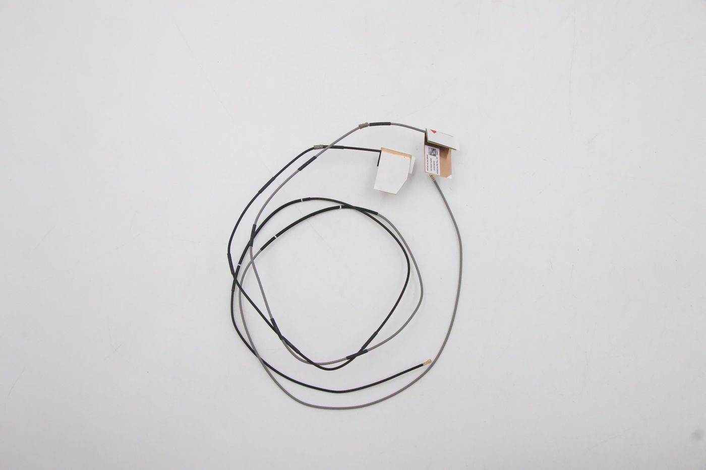 WLAN antenna for ThinkPad P17 