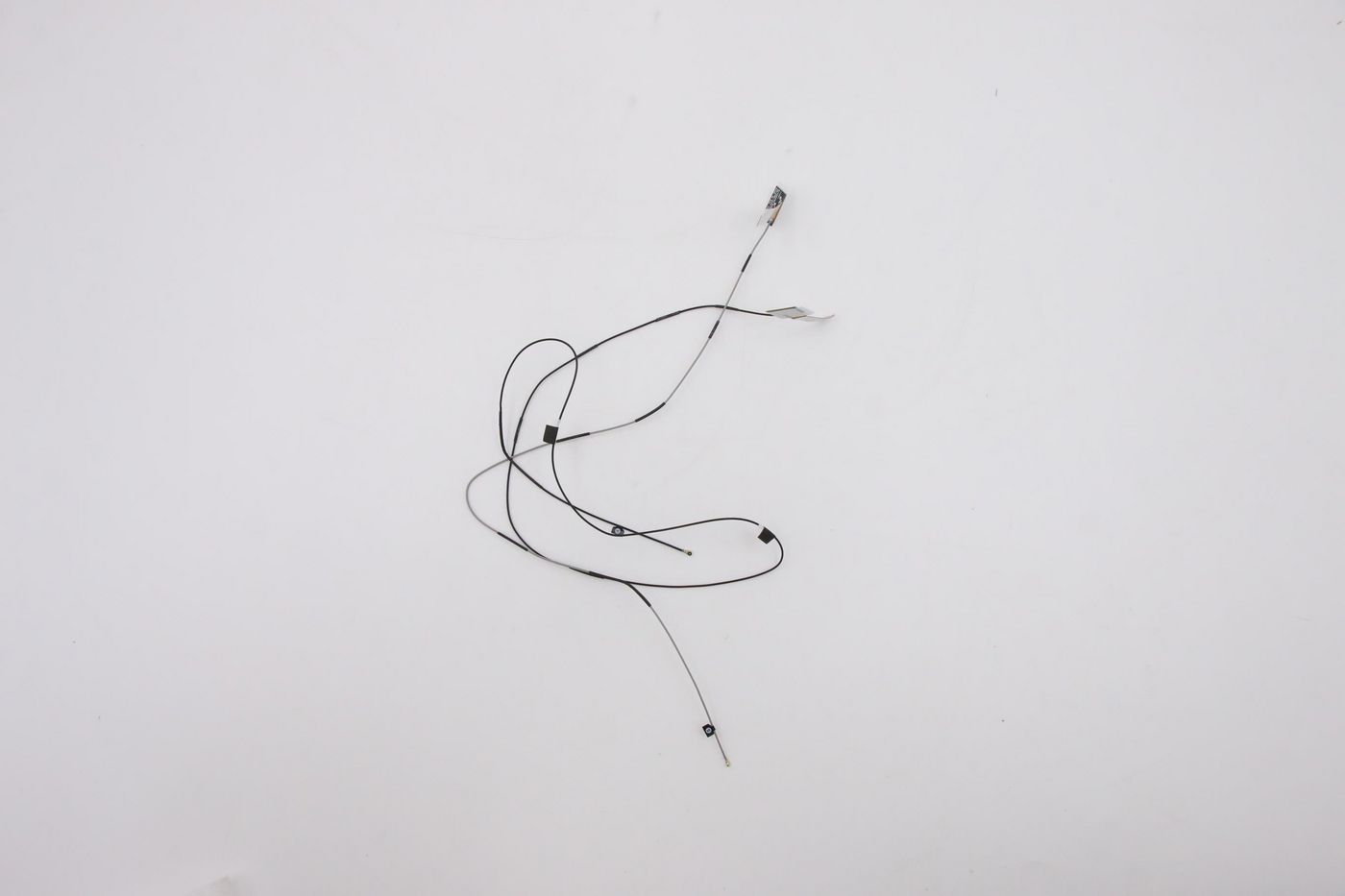 WLAN antenna assembly for 