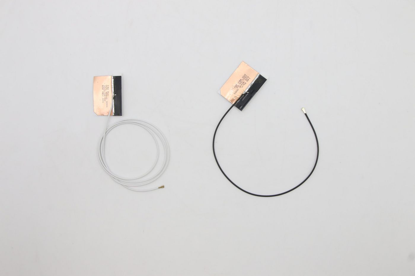 Lenovo Cable Antenna L14W GEN 2 Main+Aux Antenna
