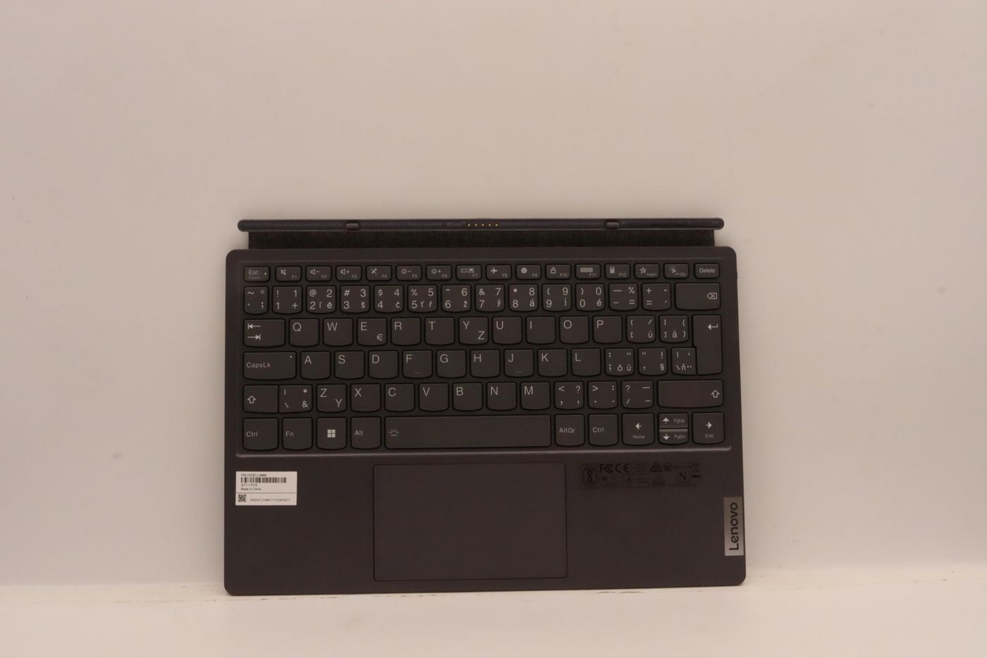 Lenovo Cover Upper Case w/ Keyboard CZE/SLK WT82TQ BLSG