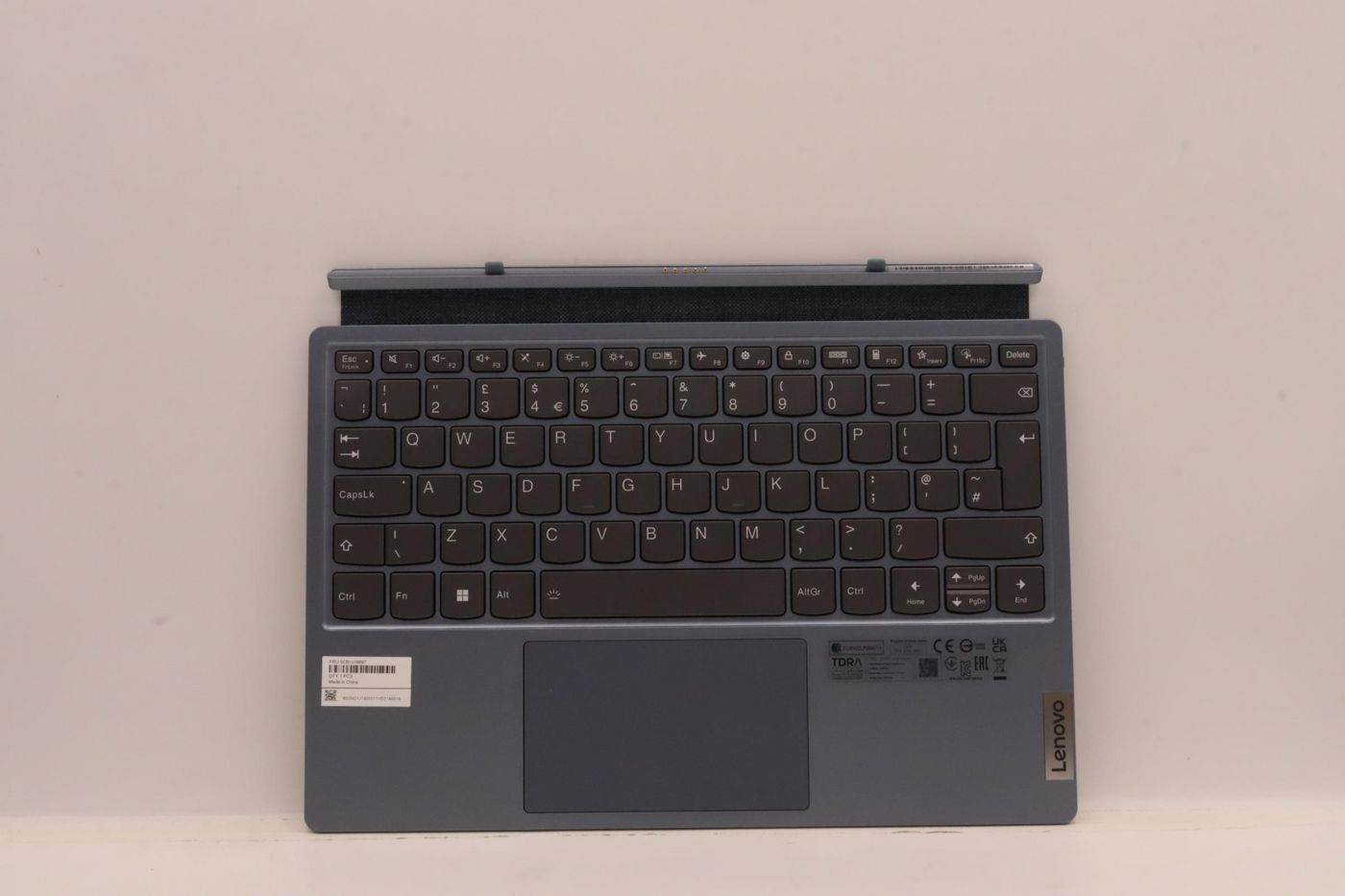 COVER Upper Case ASM_UKE WT 